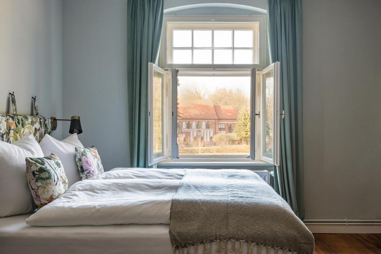 Klostergartenhotel Marienfliess Stepenitz Kültér fotó